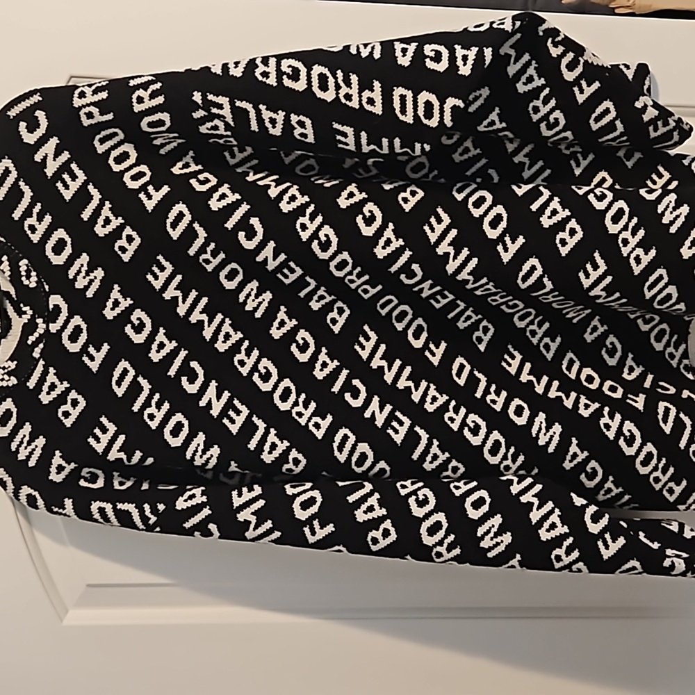 Balenciaga World Food Programme Allover - Picture 6 of 8